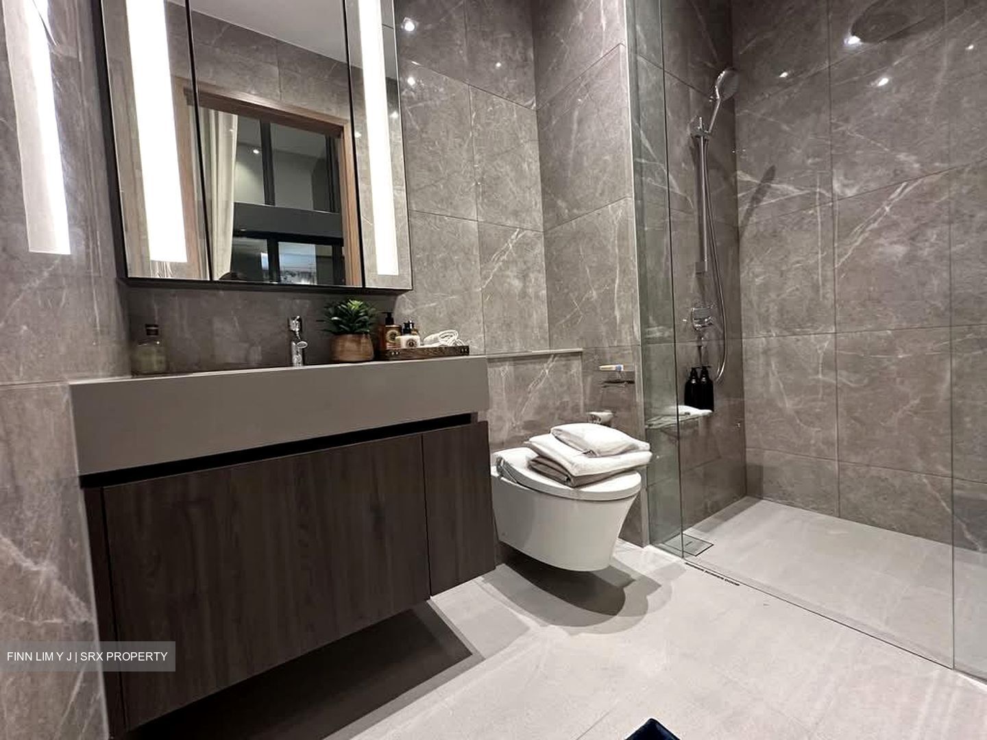 Lentoria (D26), Condominium #582927371
